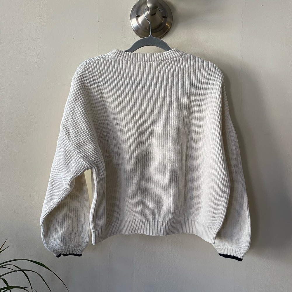 Demylee White Sweater with Purple Accent Design Size Medium - Picture 5 of 5